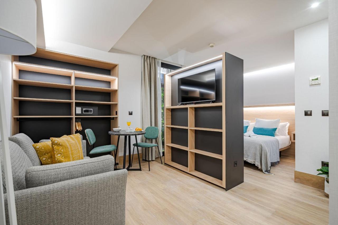 Feelathome Ventas Suites Madrid Esterno foto