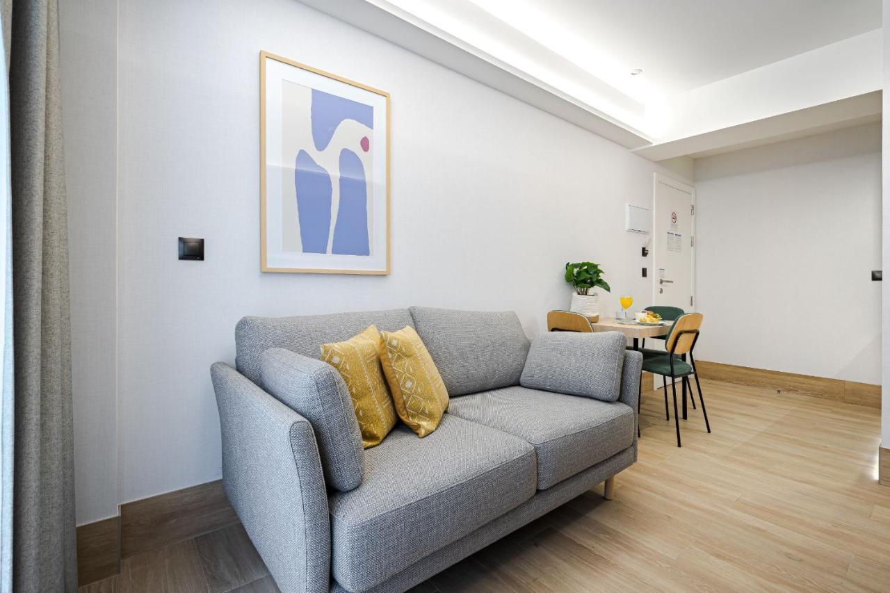 Feelathome Ventas Suites Madrid Esterno foto
